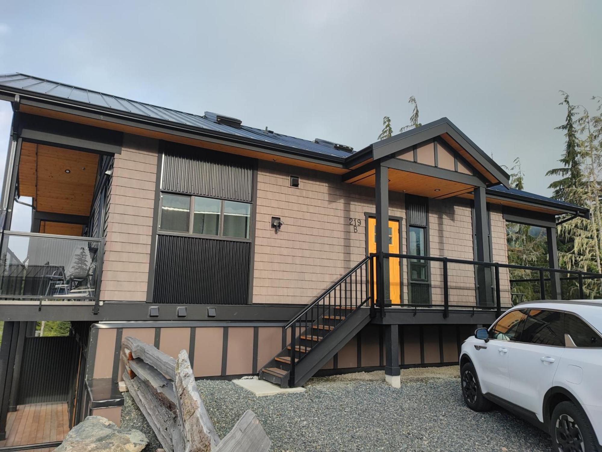 Wild Coast Wilderness Resort Port Renfrew Bagian luar foto